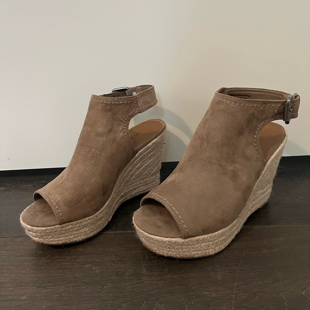 Suede Tan Wedge- Size 5 1/2